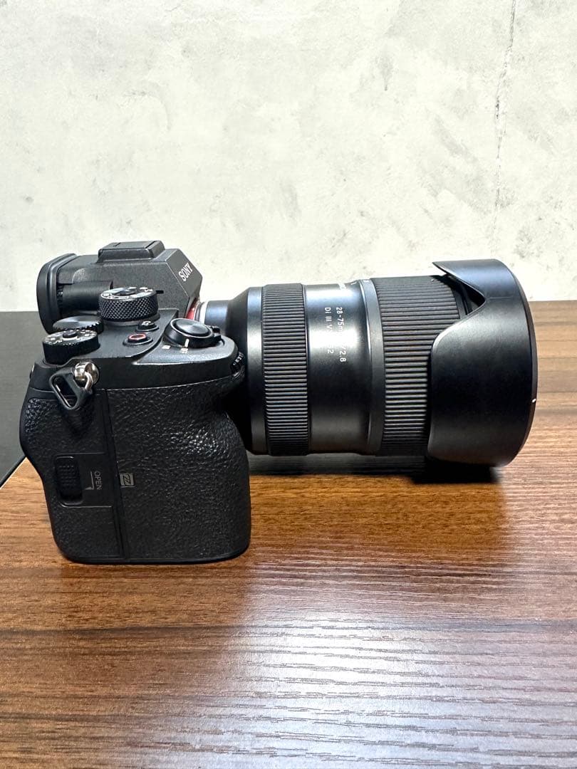 【美品】 SONY α7siii Tamron 28-75mm G2 バッテリー