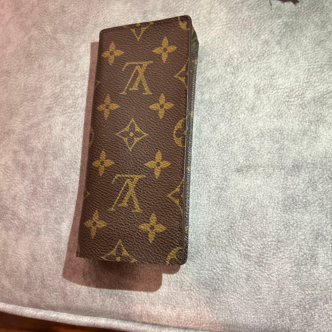 ルイヴィトンメガネケース