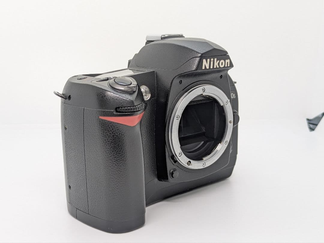 3月24日限定価格♪Nikon D70S ボディ