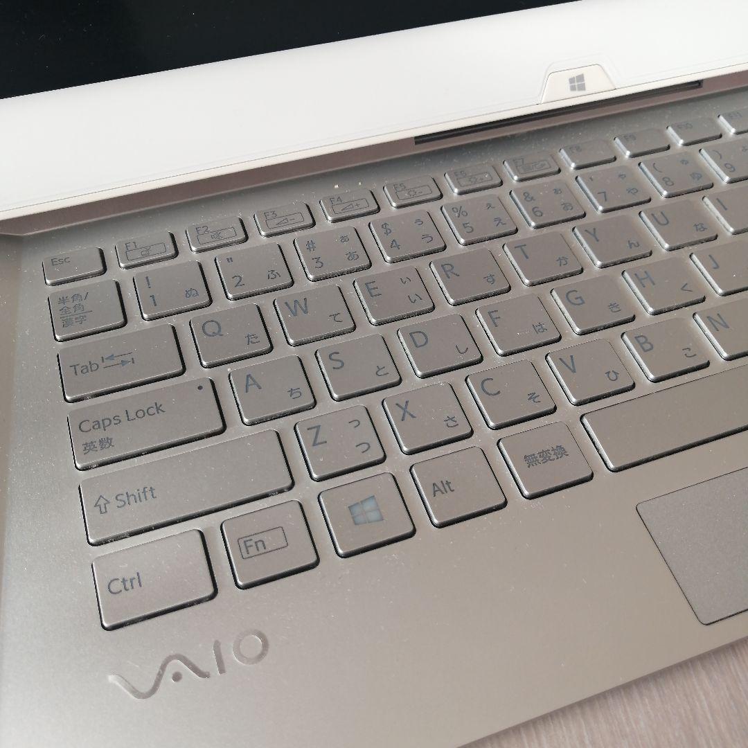 SONY VAIO Duo 13　ノートパソコン