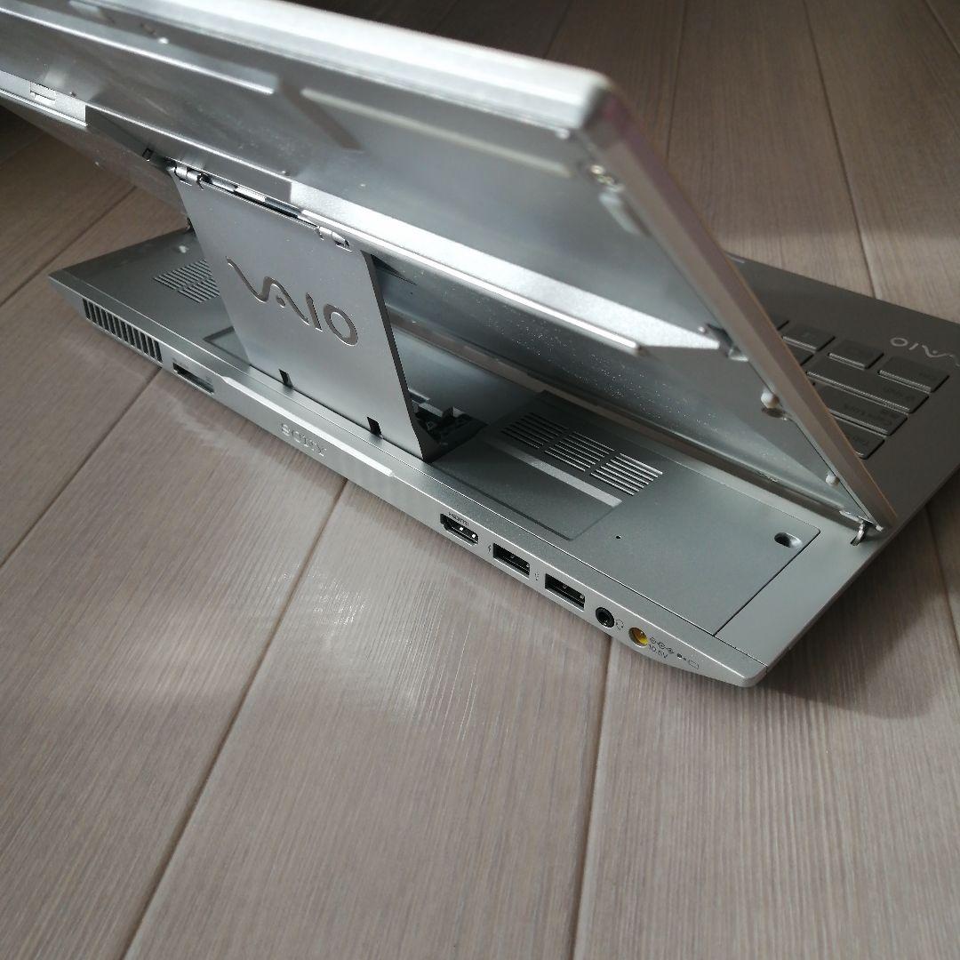 SONY VAIO Duo 13　ノートパソコン