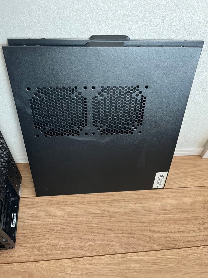ミニタワー型 ブラック PCケース ガレリア
