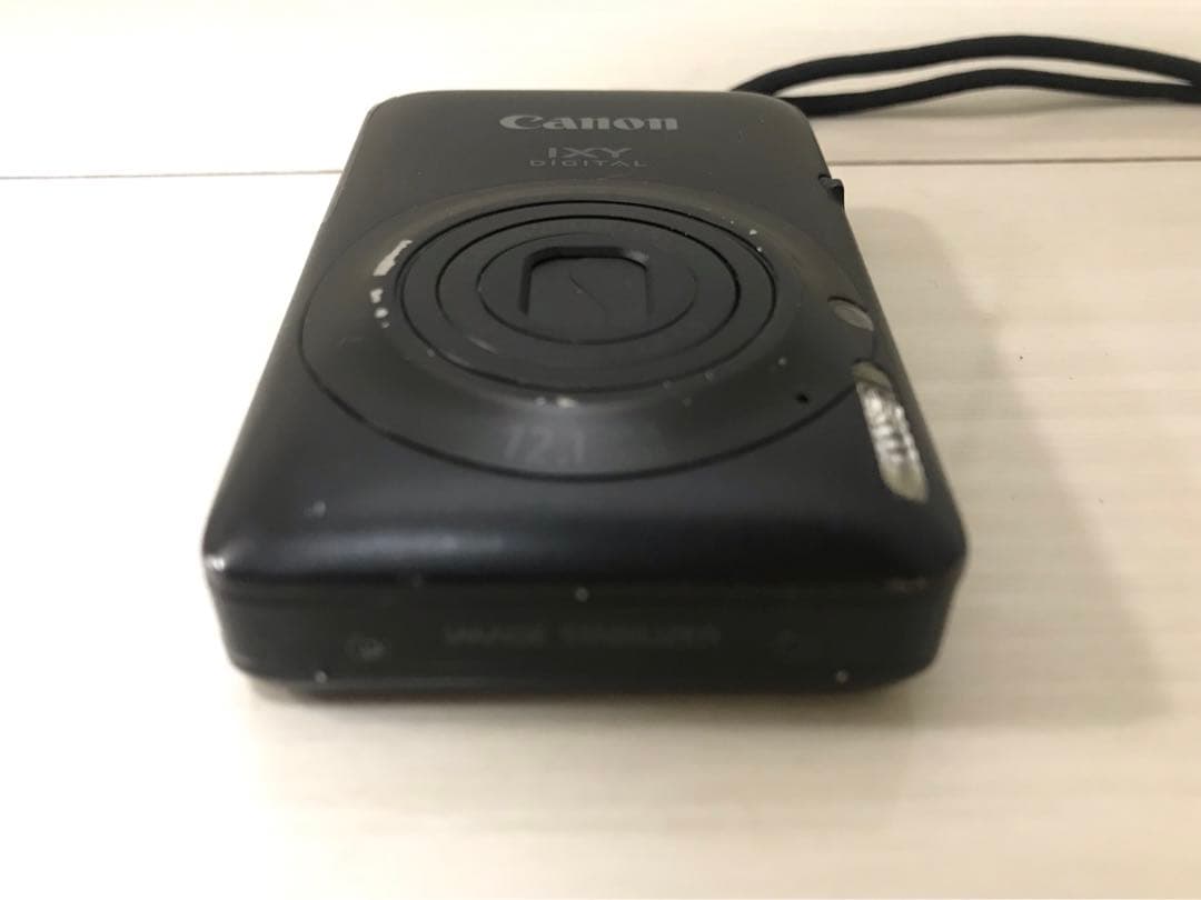 Canon IXY 220 ISコンパクトデジタルカメラ ブラック