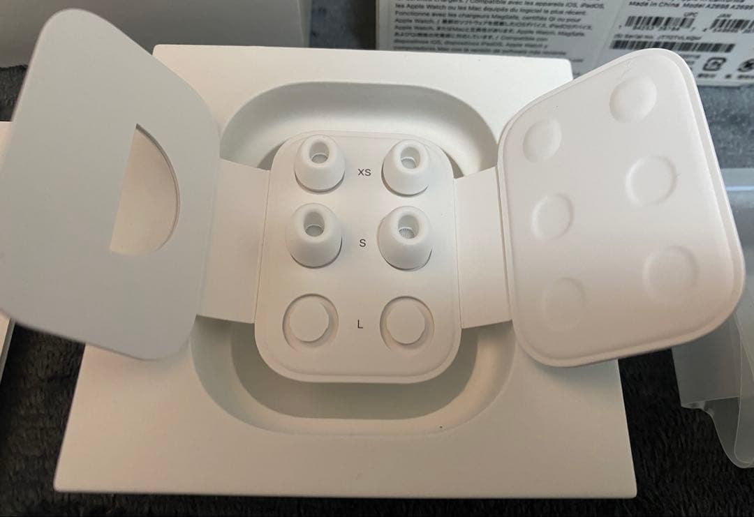 AirPods Pro 第2世代 Lightning 箱付属品あり 動作確認済
