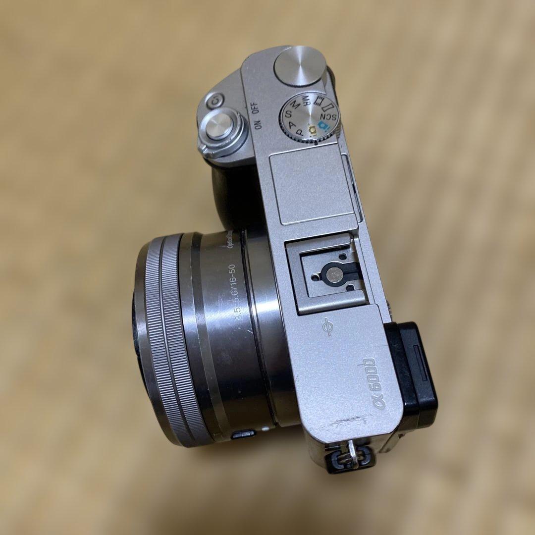 SONY α6000 ミラーレス一眼