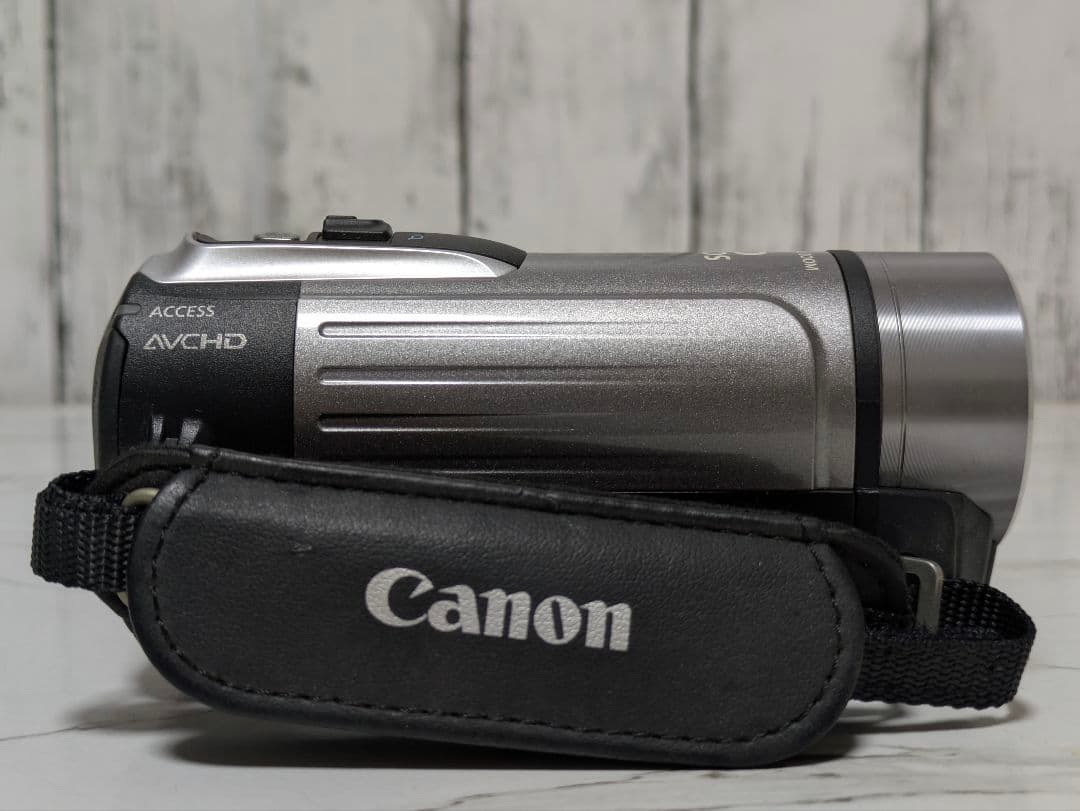 Canon　iVIS HF R10