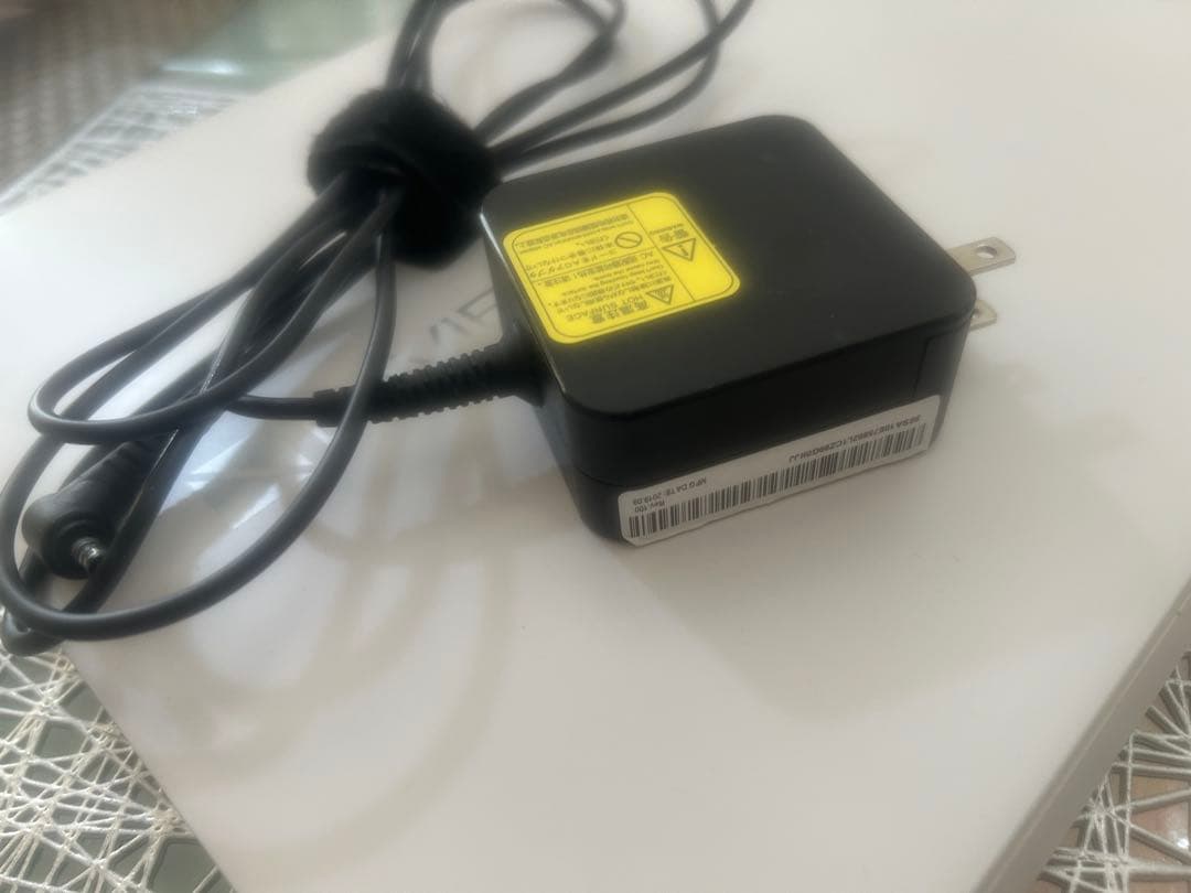 NEC ホワイト ノートPC Lavie PC-GN18CJTAF初期化済み