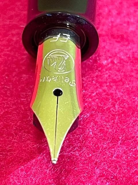 未使用品 ペリカン万年筆 クラシック M200 マーブルブラウン EF 即日配送
