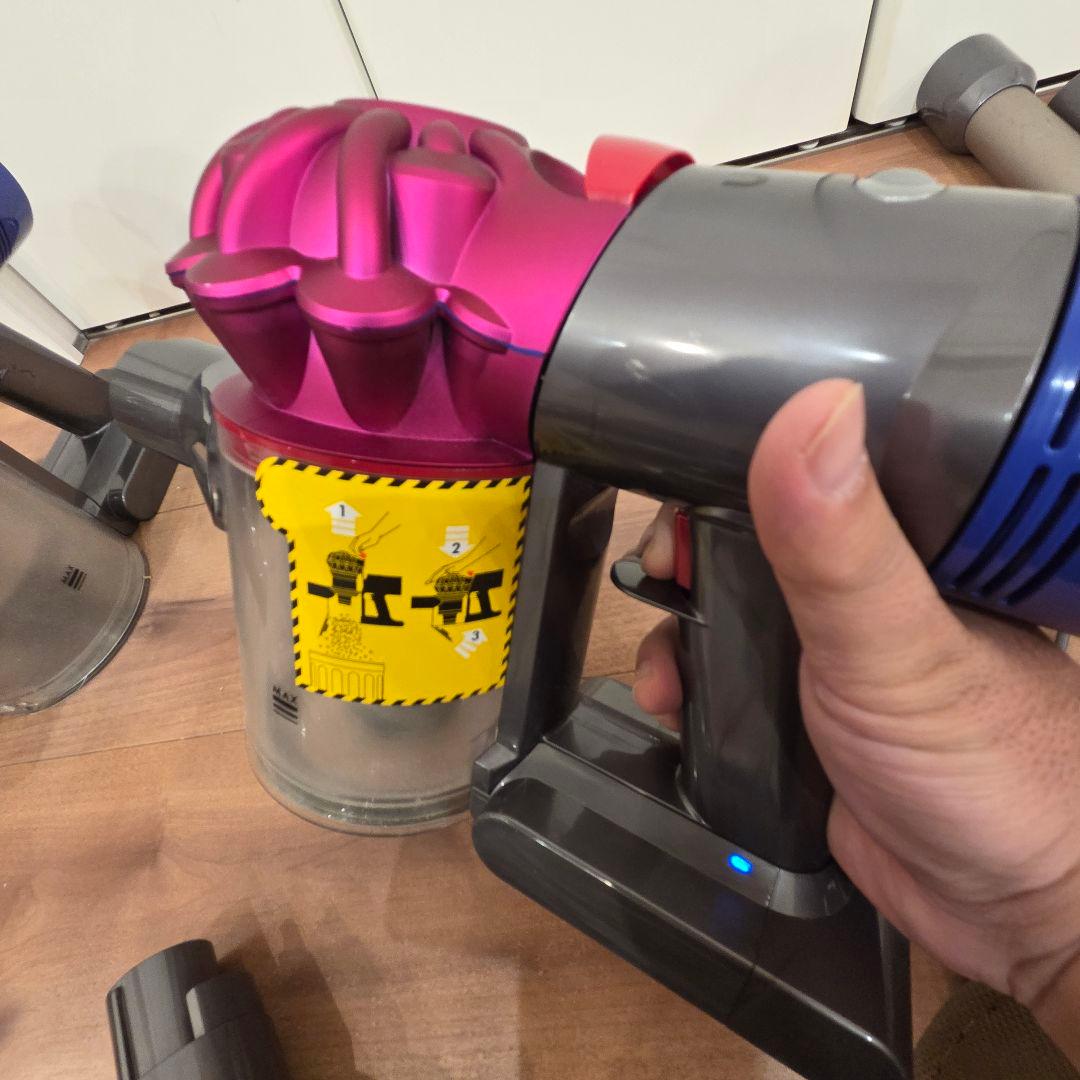 【限定格安】Dyson ダイソンSV11.SV10　掃除機 モーターブラシ2つ付