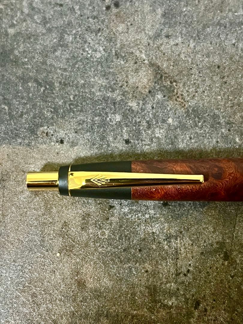 野原工芸 スタンダードボールペン特上花梨瘤