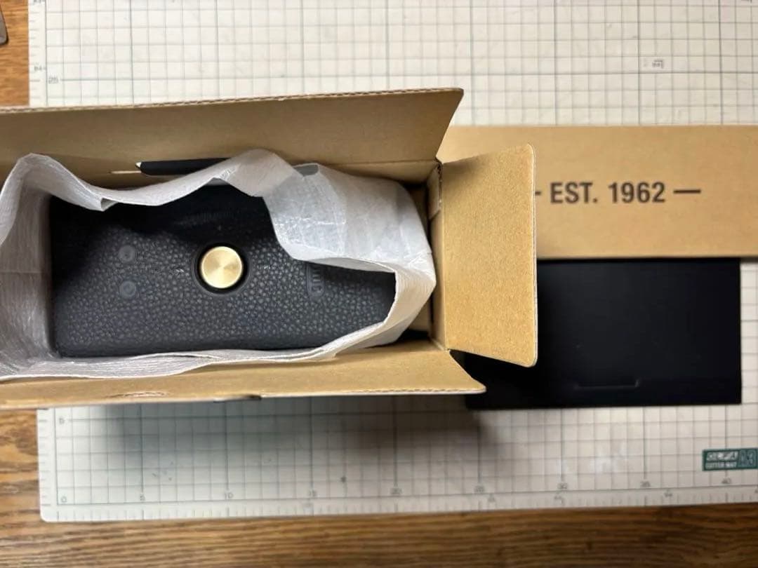 【正規品】Marshall Emberton III （外箱、充電ケーブル付き）