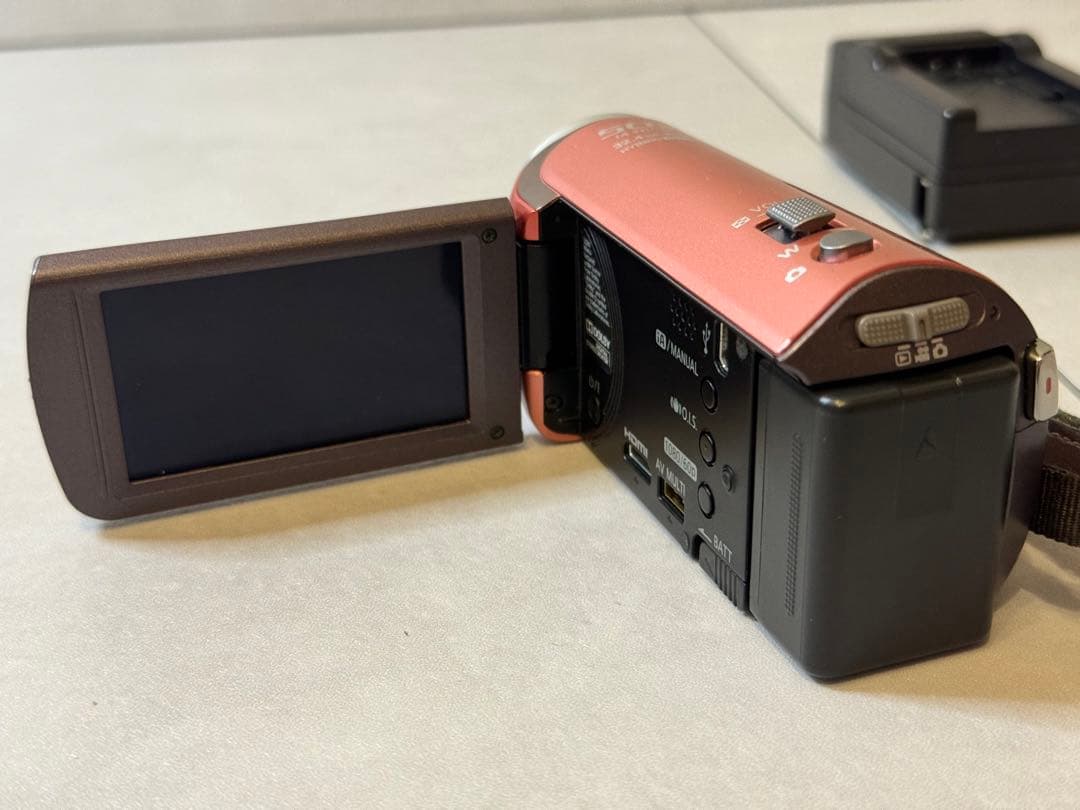 パナソニック Panasonic HC-V300M ピンク