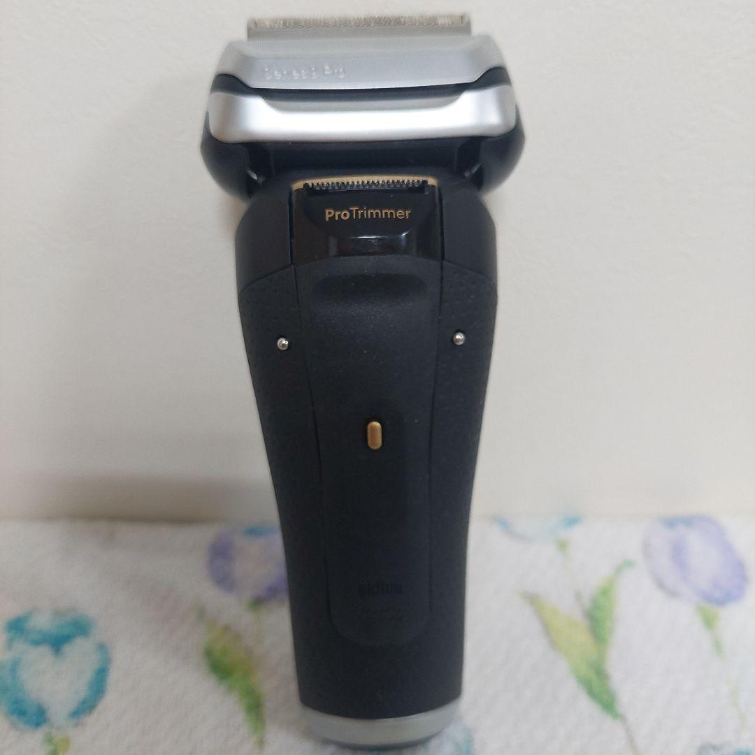 新品未使用 Braun Series 9 Pro＋メンズ電気シェーバー 充電器付