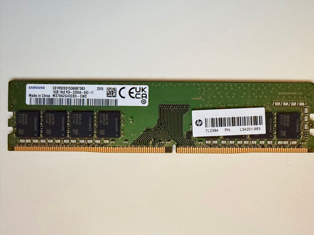 Samsung 16GB PC4-3200AA メモリ