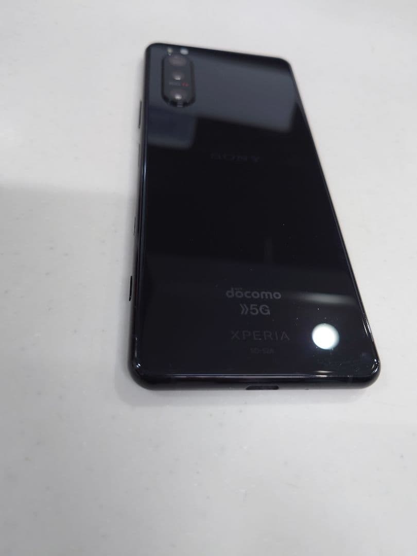 Xperia 5G ブラック SO52A