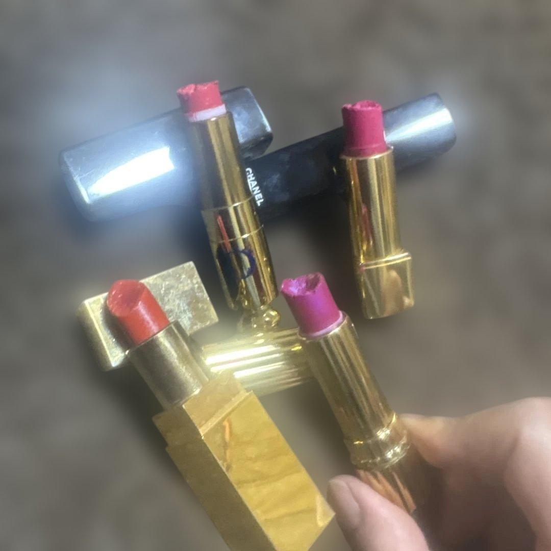 デパコスまとめ　未使用品と中古が混ざっています　24点