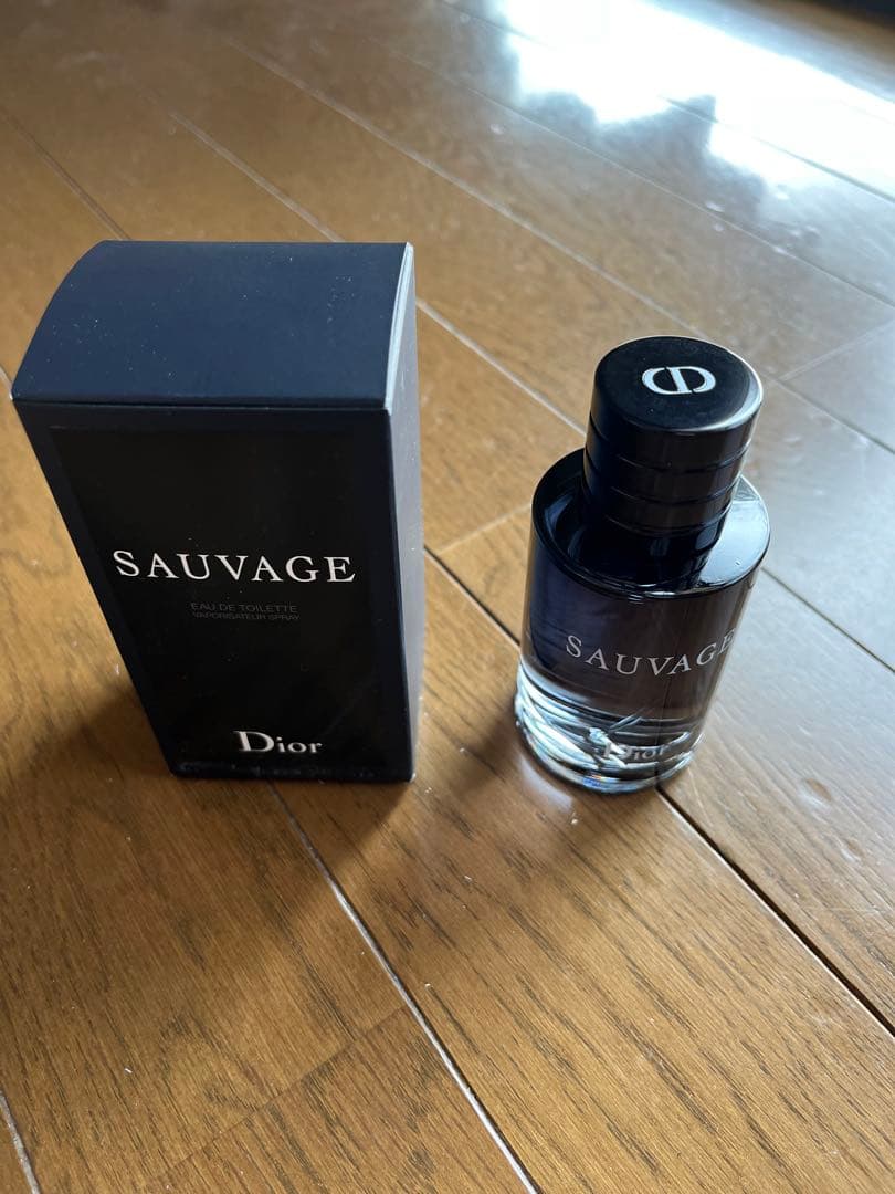 Dior SAUVAGE 香水 / 新品未使用即購入OK