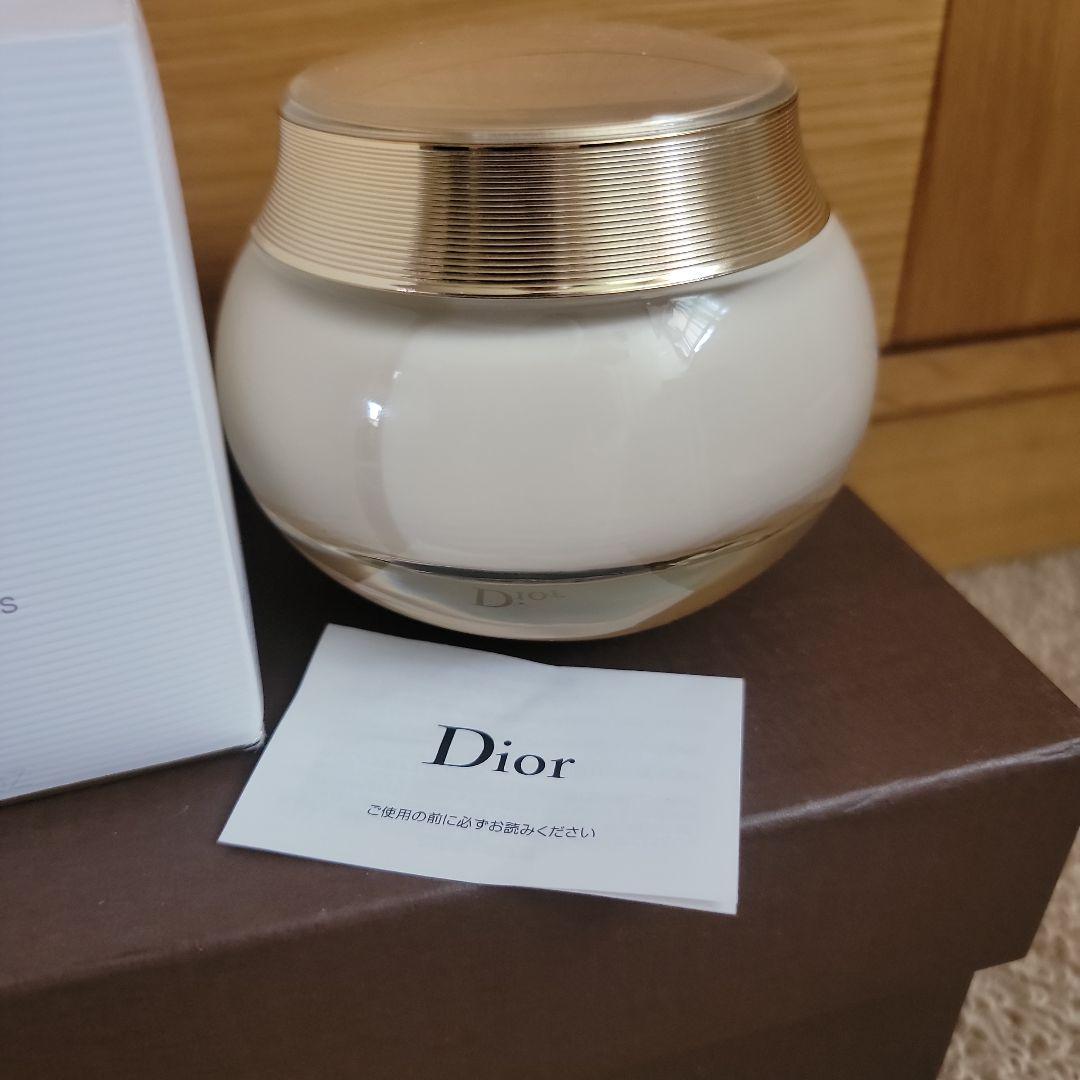 【クリスチャン・ディオール】Dior j'adore ✴ボディクリーム✴新品✴✴