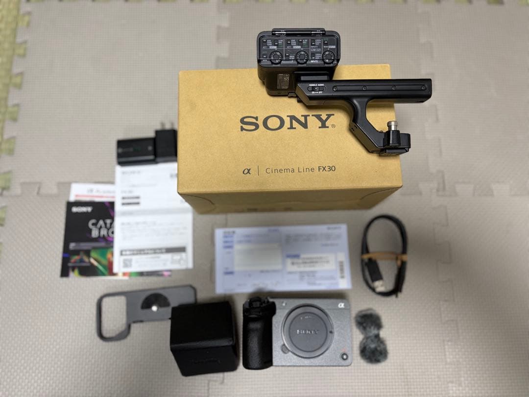 Sony ILME-FX30B シネマカメラXLRユニット他おまけ多数