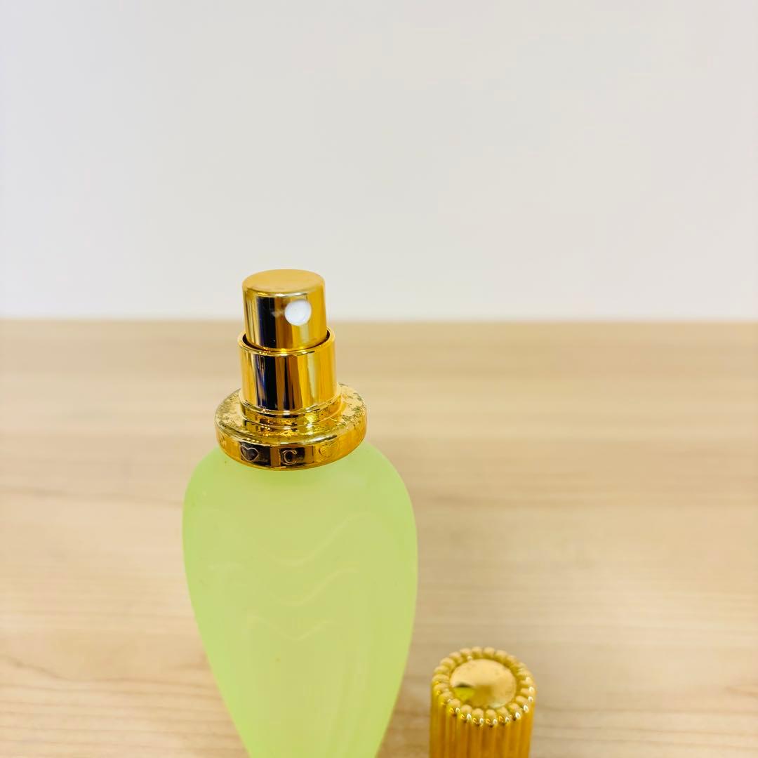 エスカーダ マルガレッタレイ サニーフルッティ オードトワレ 50ml 香水