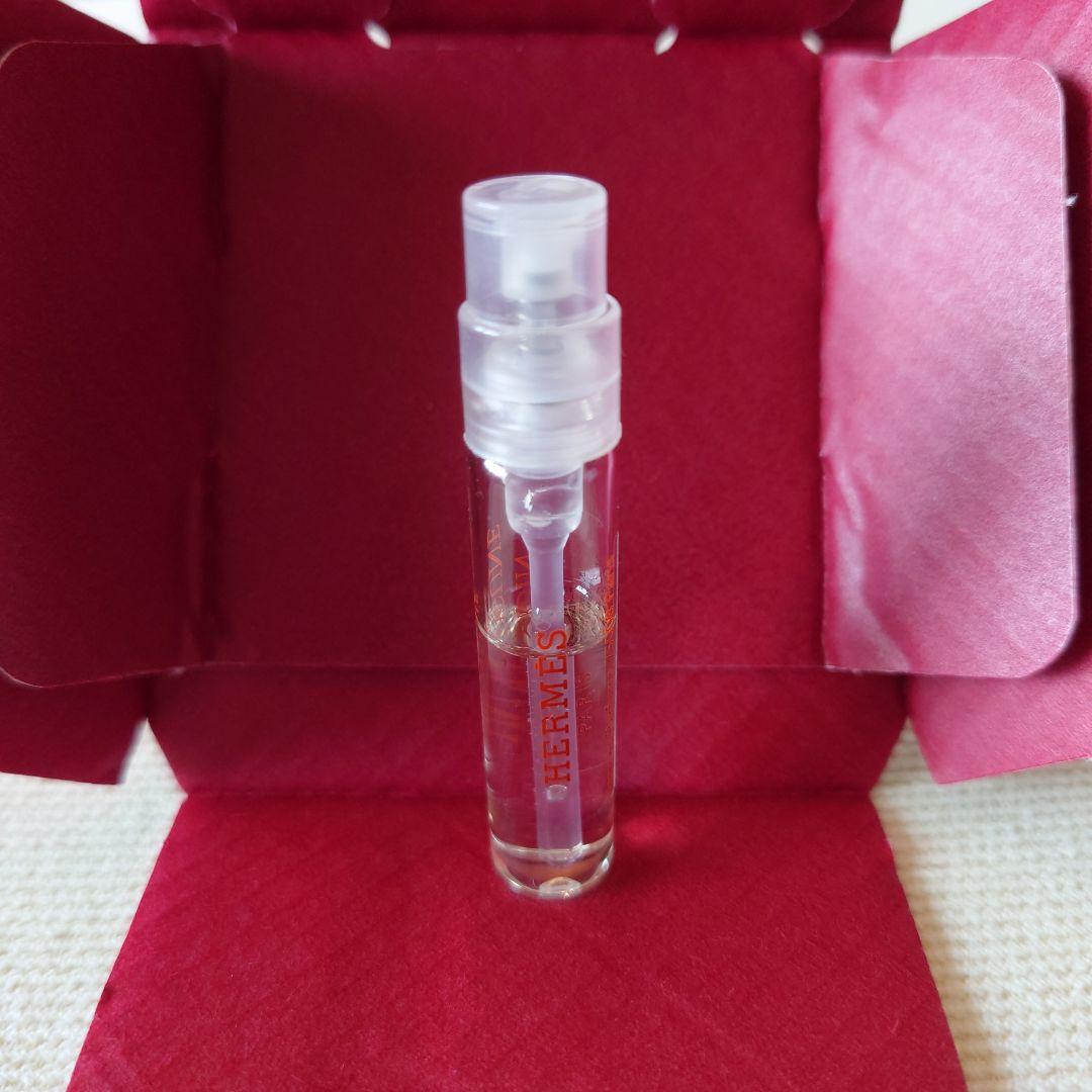 HERMES BARÉNIA オードパルファム 30ml(開封済み) サンプル付