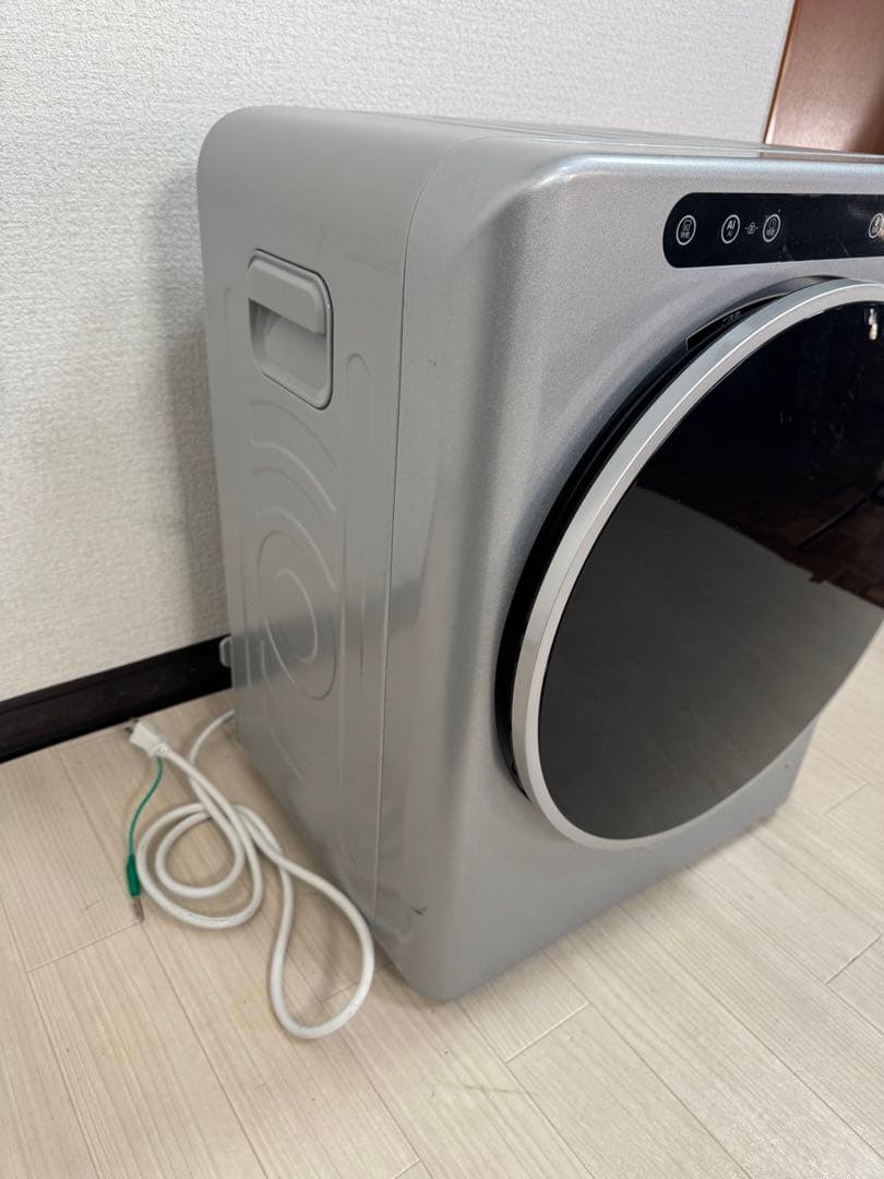 電気式衣類乾燥機 シルバー