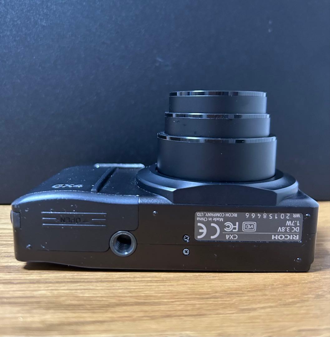 美品⭐︎RICOH CX4 コンパクトデジタルカメラ