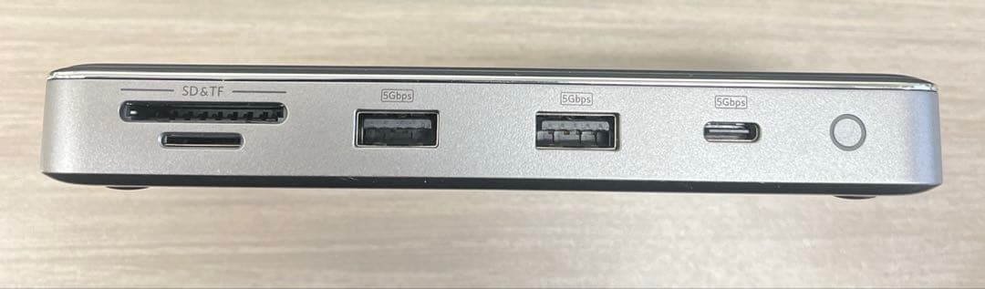 ANKER USBハブ　563USB-C-hub