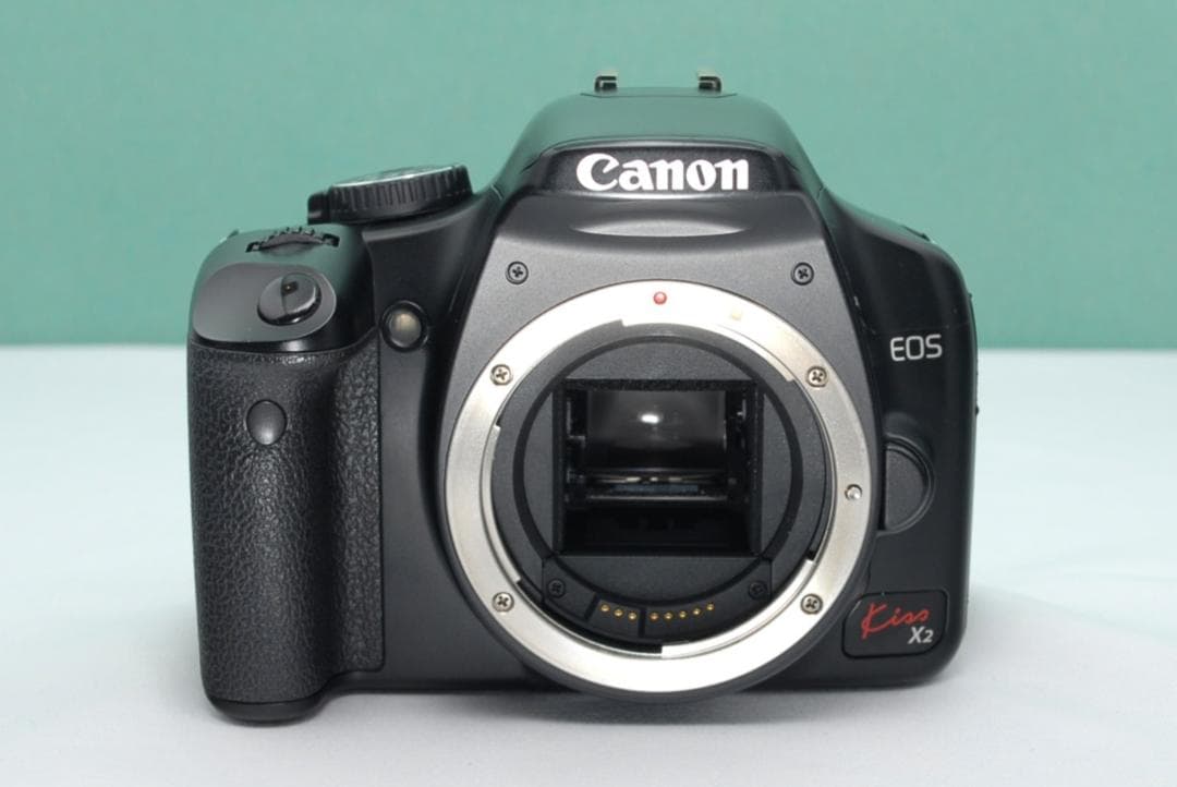 ☘️届いてすぐ使える✨️ Canon Kiss X2 一眼レフカメラ 手ぶれ補正