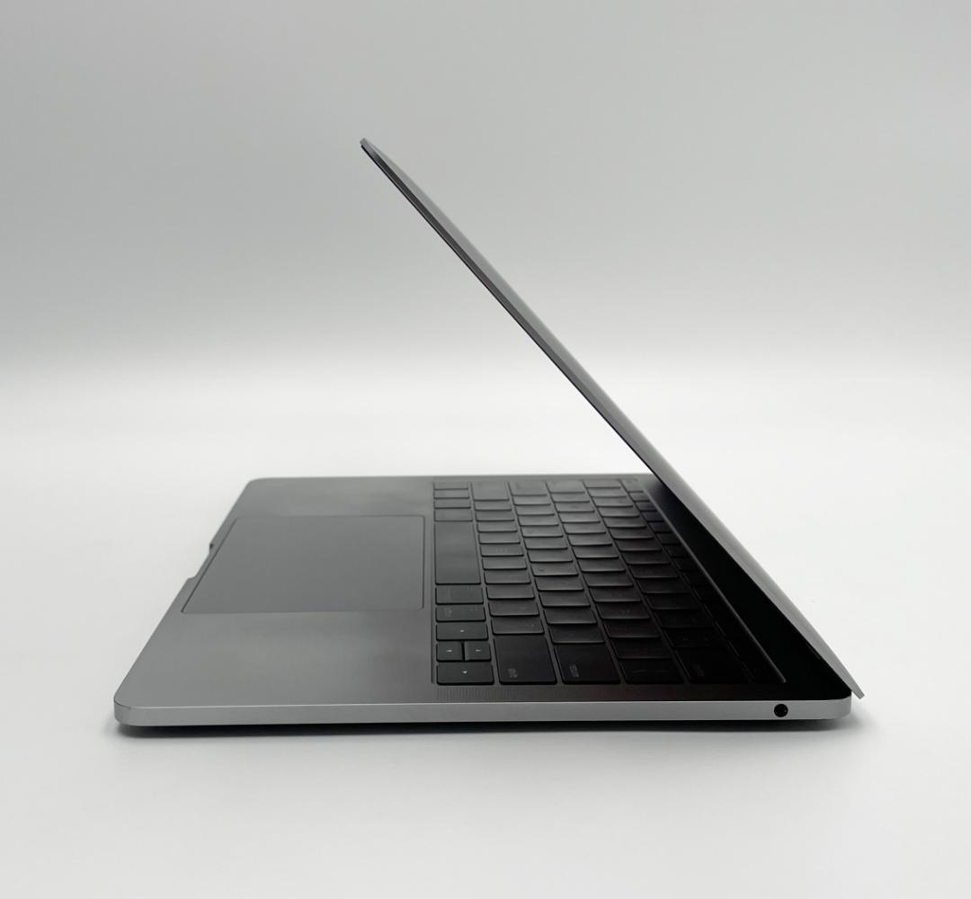 MacBook Pro A1708 i7 16G 256G 13.3インチ