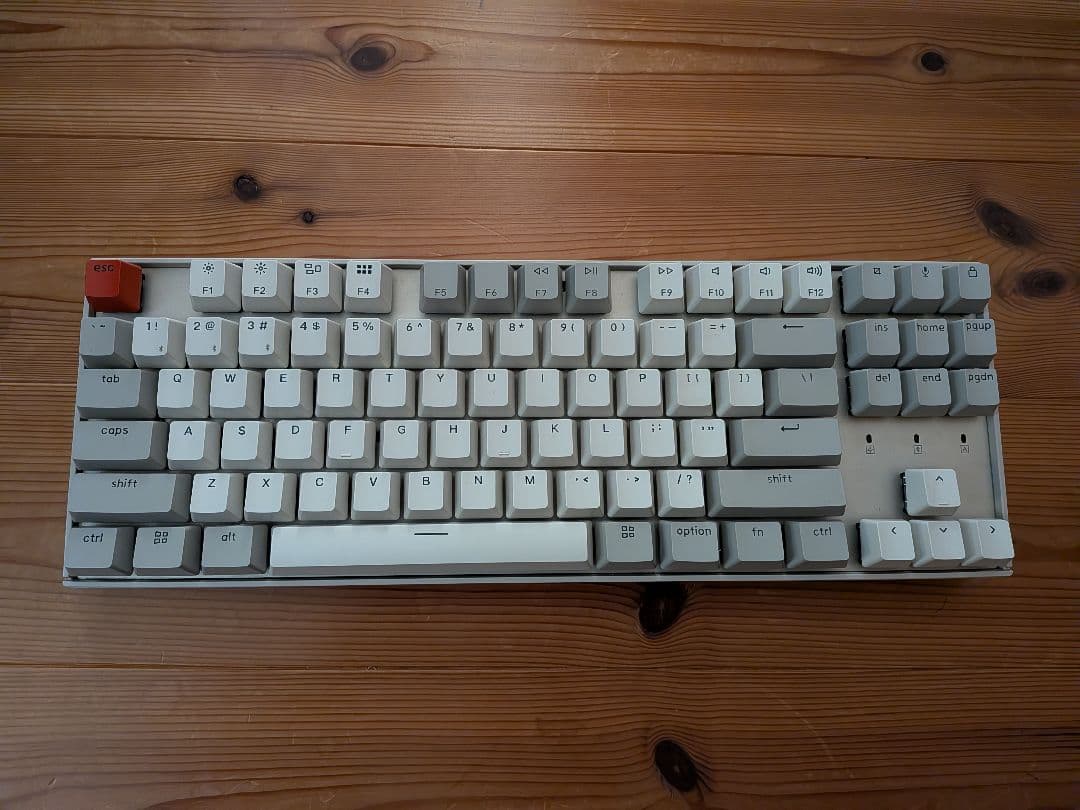 Keychron K8 (US配列 青軸)