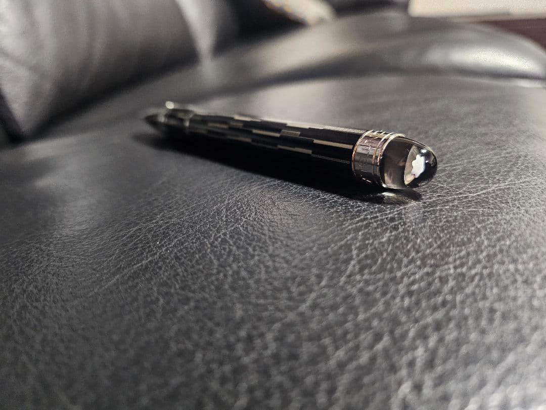 【美品】Montblanc ボールペン スターウォーカーブラックミステリー
