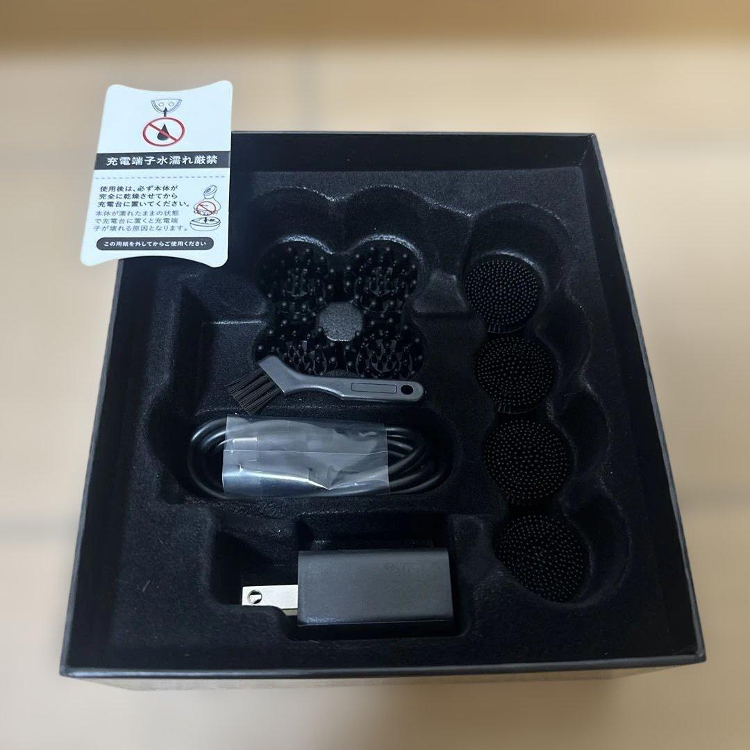 NIPLUX EMSヘッドスパ　美容家電