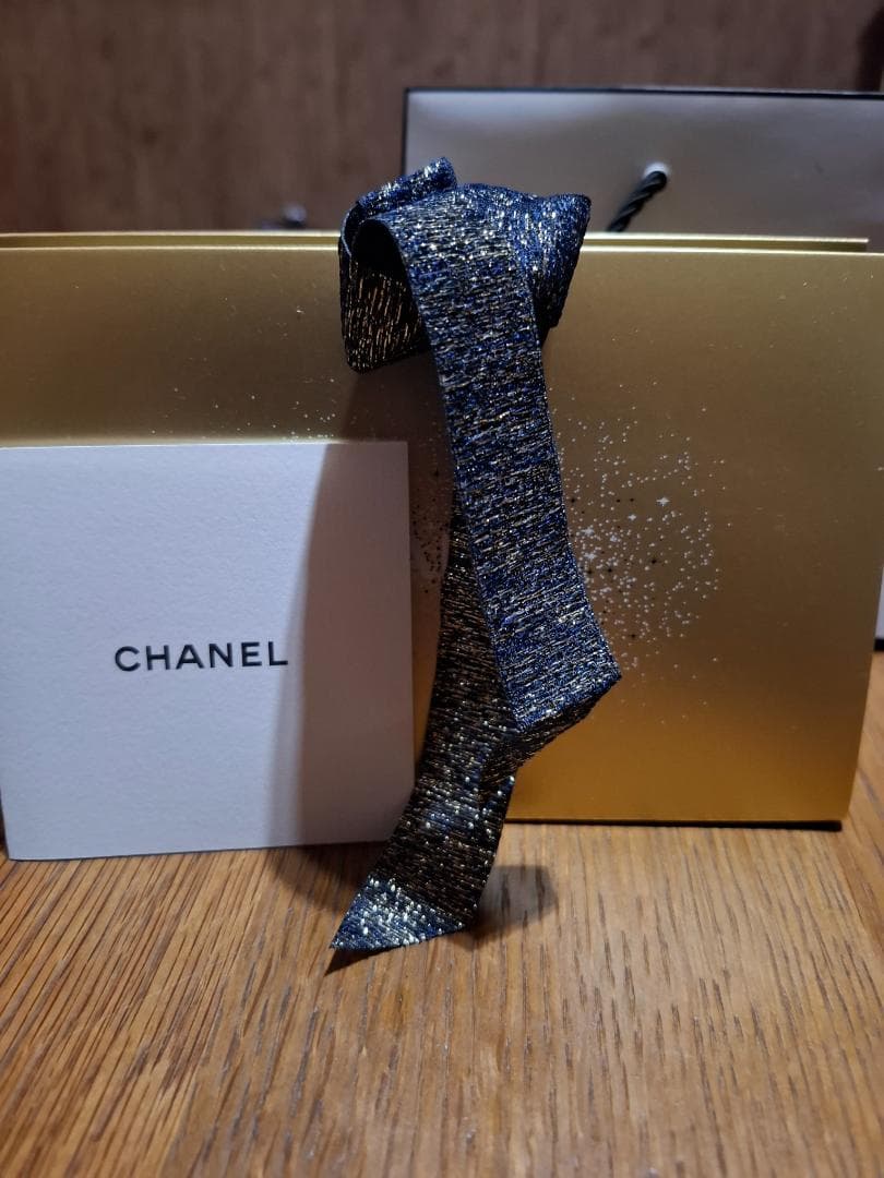 CHANEL　BLEU DE CHANELパルファム。
