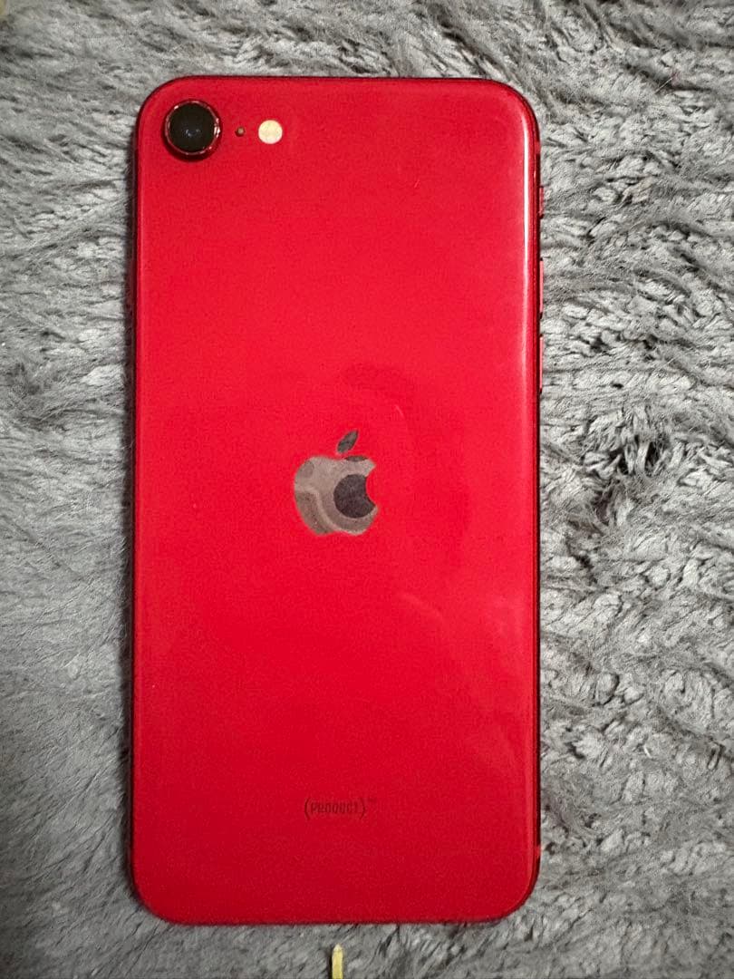 Apple iPhone SE 第二世代　64GB レッド
