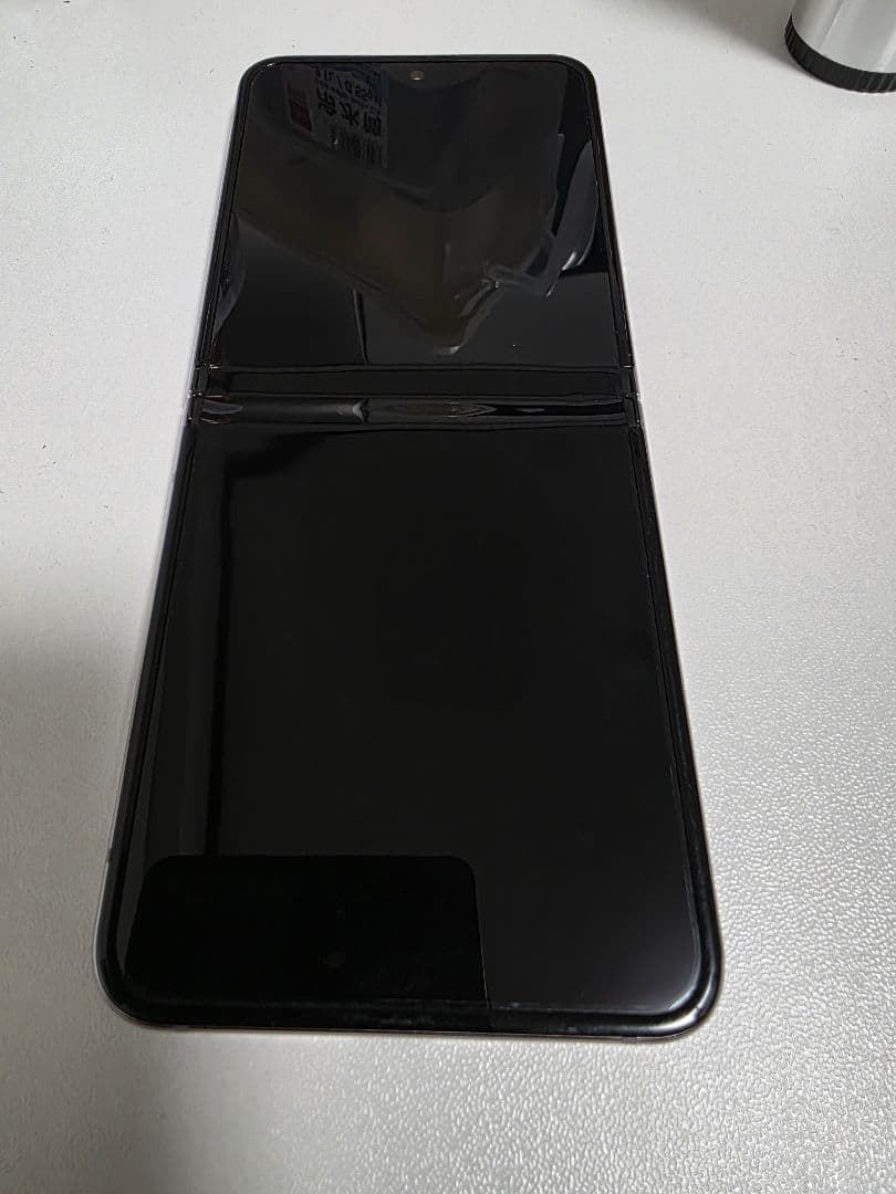 galaxy zflip5 ラベンダー 256gb ドコモ版