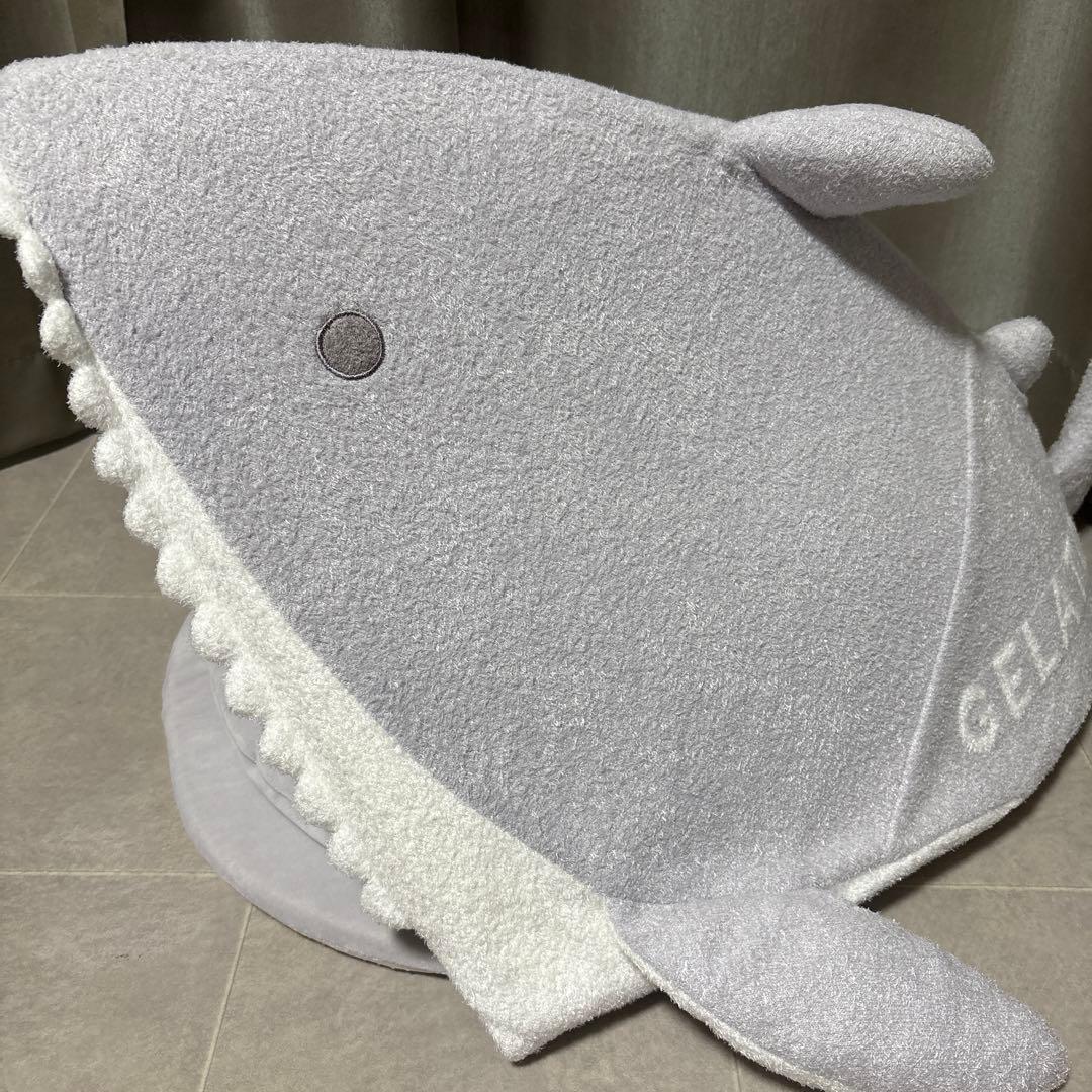 GELATO PIQUE サメ　ペットハウス　新品