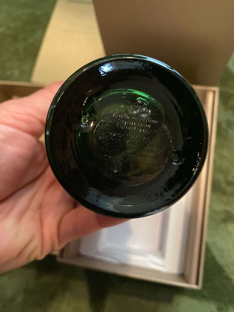 新品Maison Crivelli Oud Stallion 香水