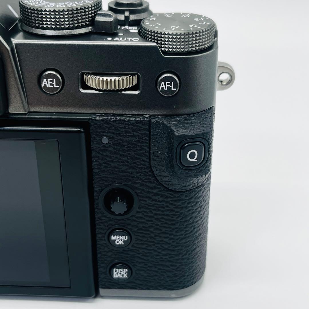 22ショット！！　富士フイルム　ミラーレス一眼 X-T30 チャコールシルバー