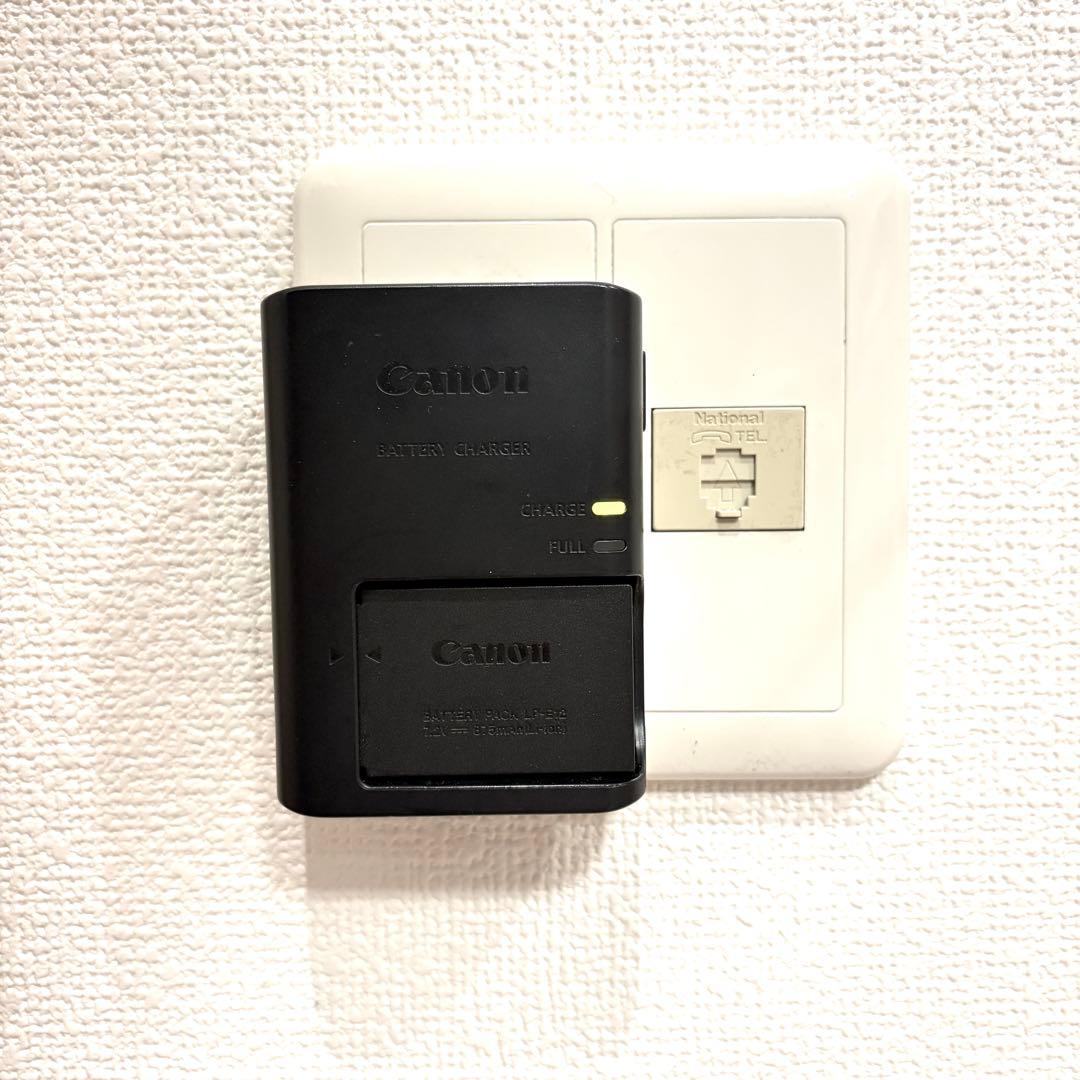 ⭐️美品⭐️ Canon ミラーレス一眼カメラ EOS M ダブルレンズキット