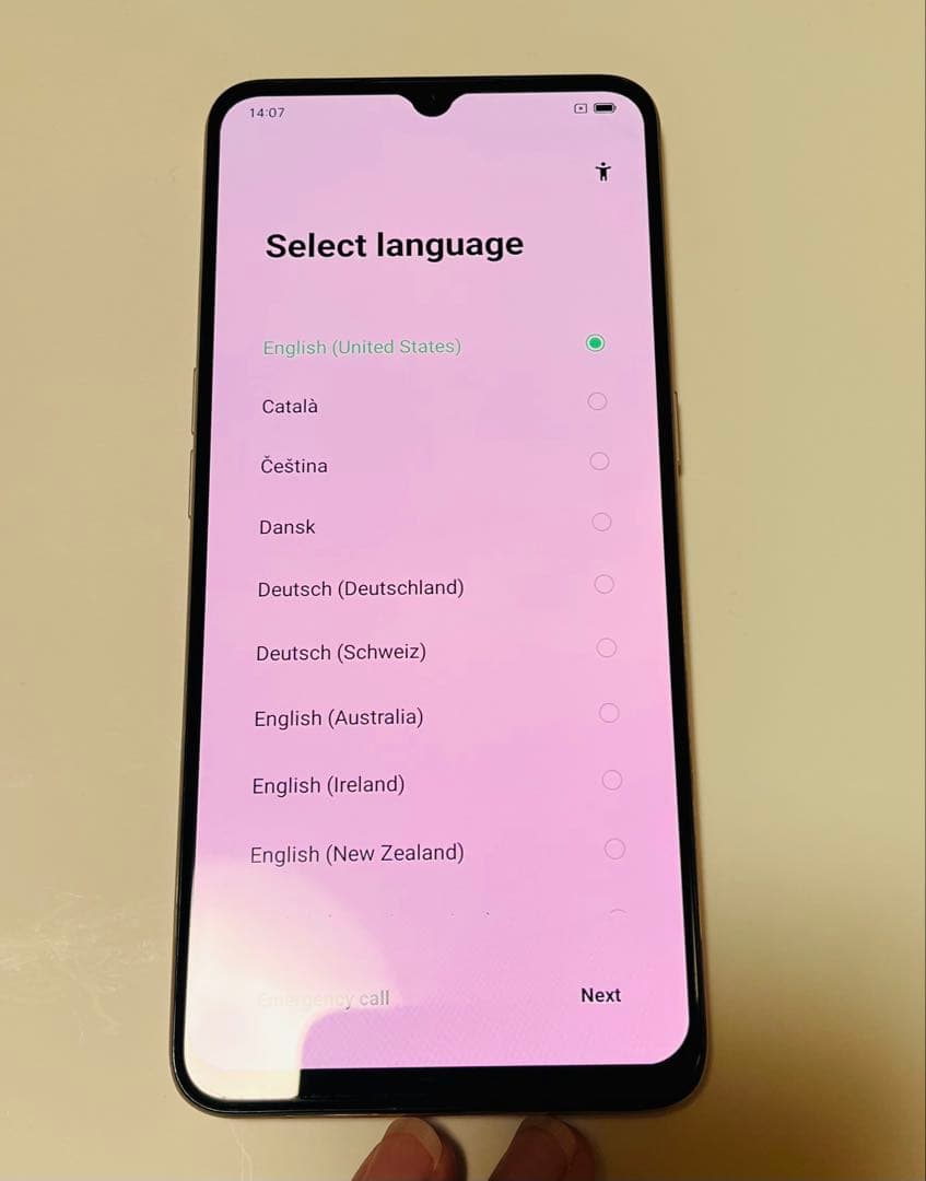 OPPO A73 ダイナミックオレンジSIMフリー
