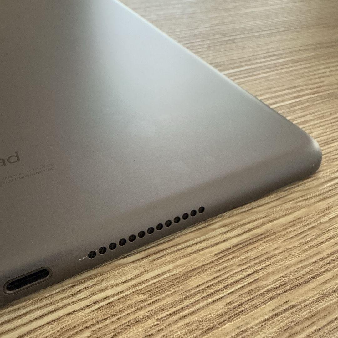 iPad 第8世代 32GB wifiモデル スペースグレイ