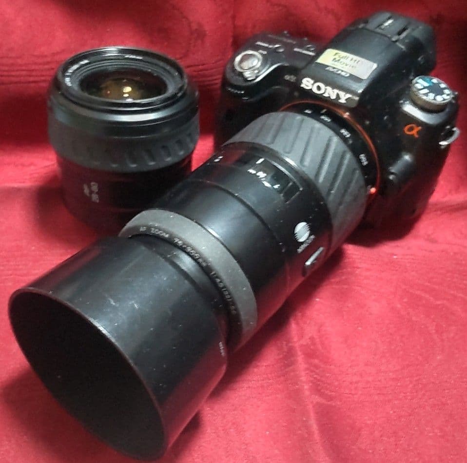 SONY α55 デジタル＜ハーフミラー＞カメラ＋Wレンズキット＜ジャンク扱い＞