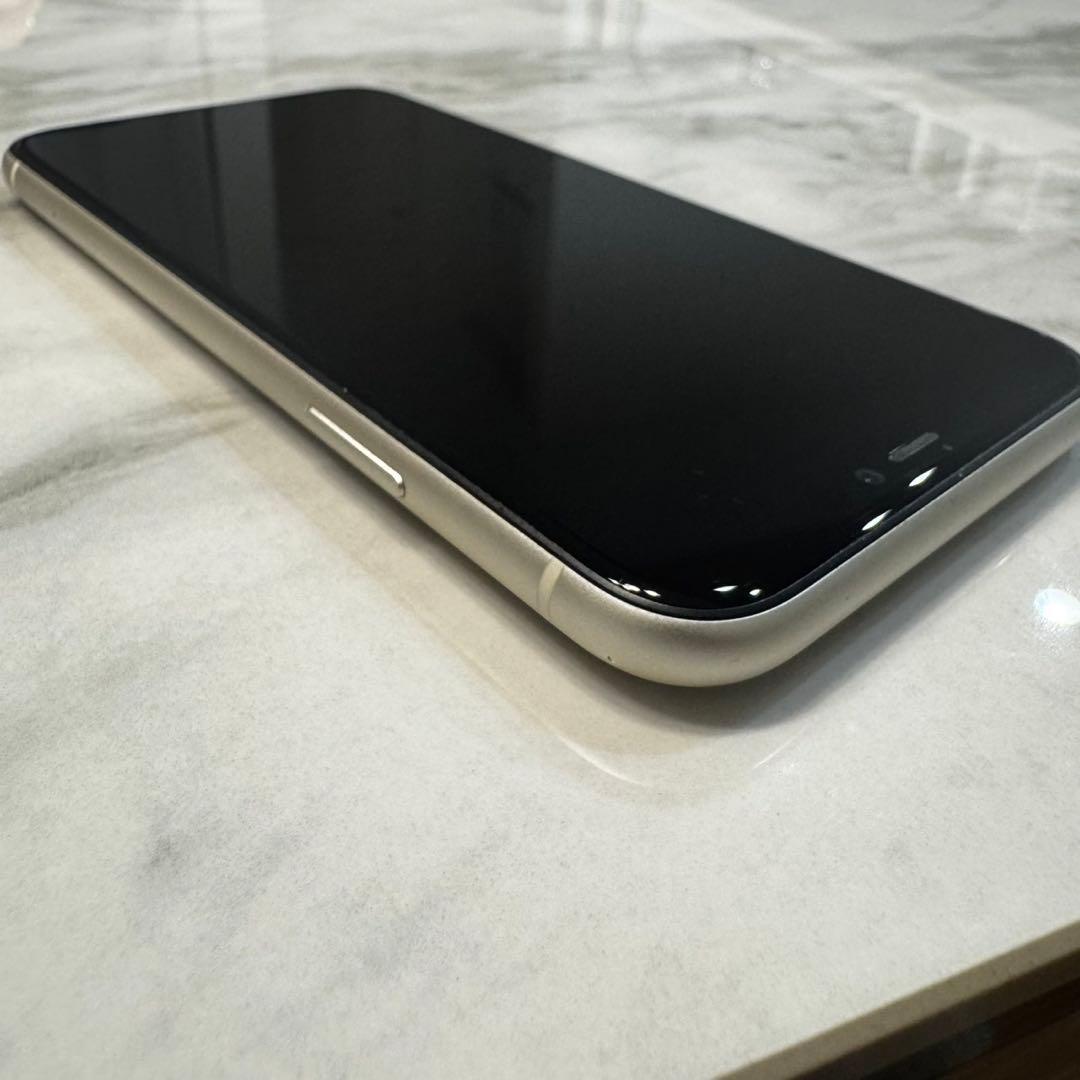 Apple iPhone 11 128GB ホワイト