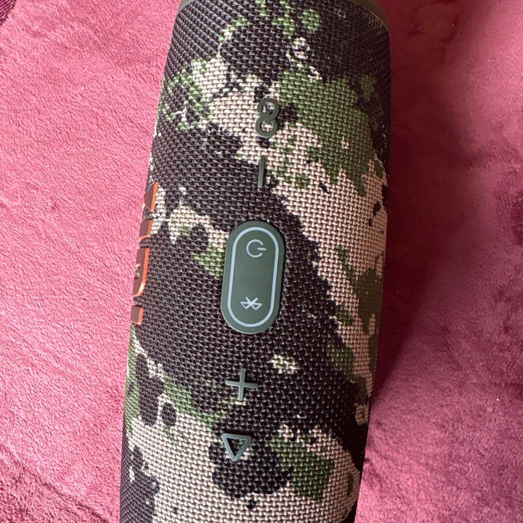 JBL charge 5 ワイヤレススピーカー 迷彩デザイン