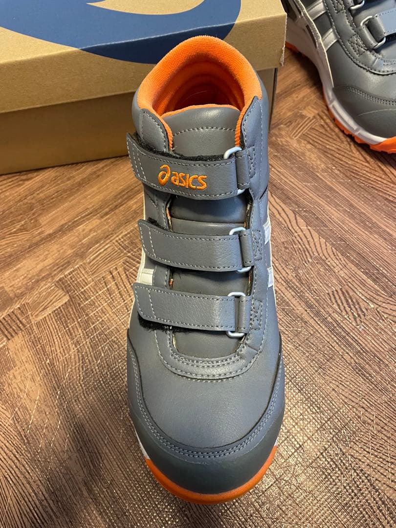 asics WIN JOB CP302 安全靴 グレー/オレンジ　25.5cm