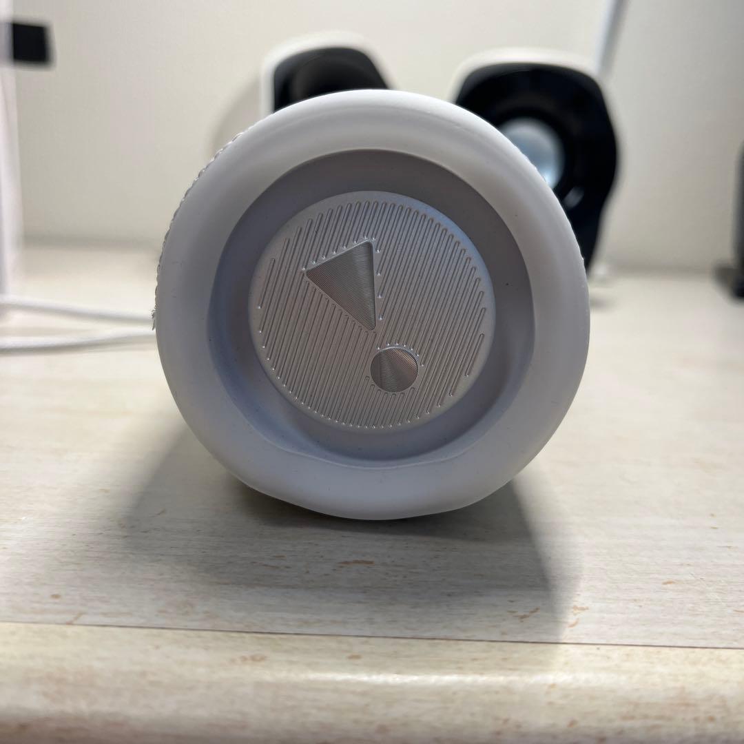 JBL flip 6 ホワイト ワイヤレススピーカー おまけ付き