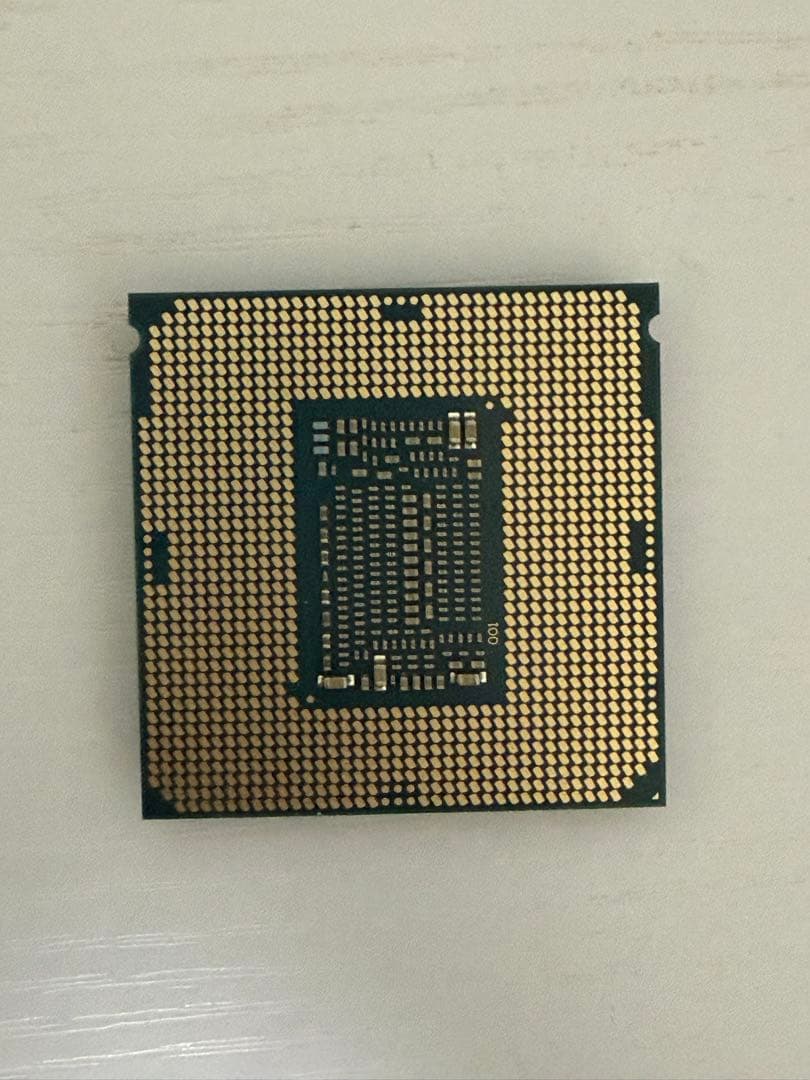 Intel Core i7-8700 CPU 動作確認済み