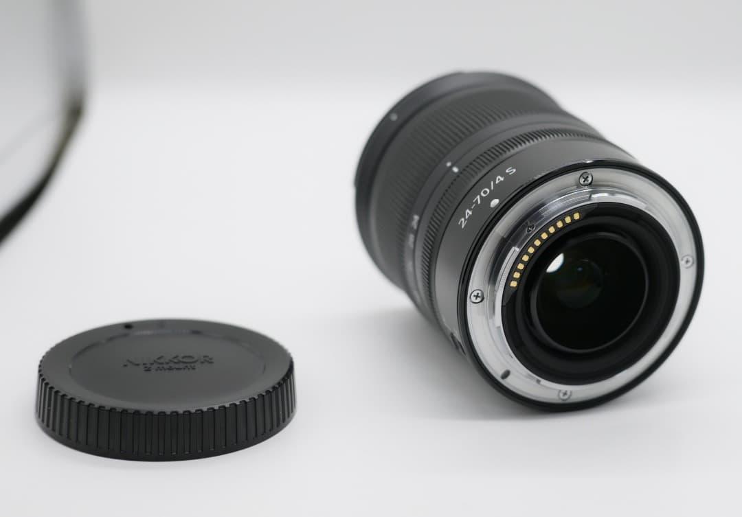 【美品】　NIKKOR Z 24-70mm f/4 S