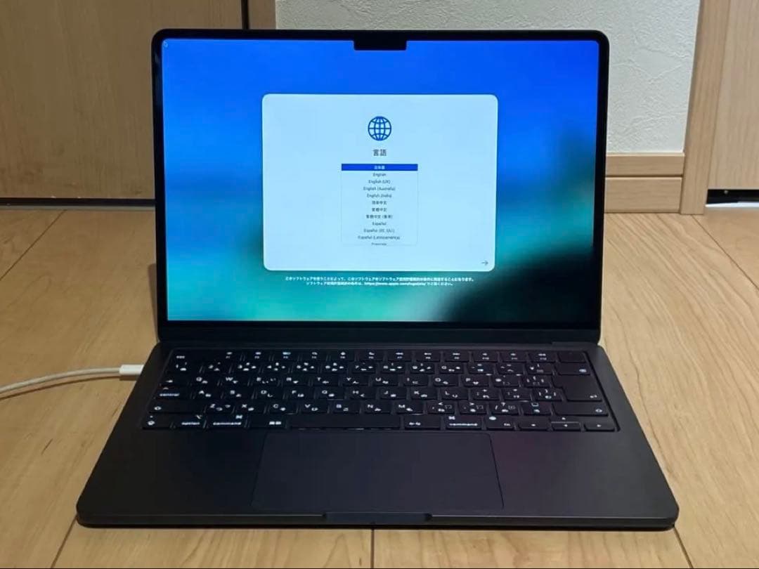 MacBook Air 13.6 M3 2024 美品 充放電3回 バッテリ不良